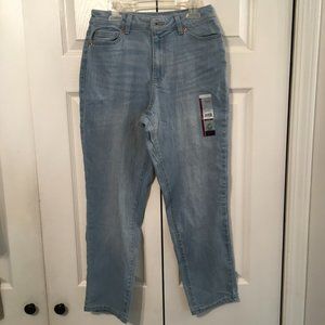 No Boundaries High Rise MOM Jeans